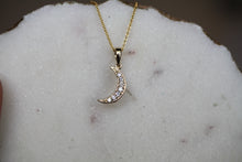 Load image into Gallery viewer, 14K Yellow Gold Crescent Moon Necklace